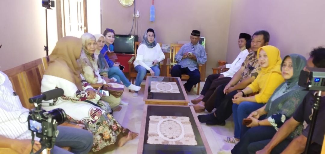 Kunjungan Tim Pengurus Budidaya Ulat Sutra Di Gunung Kukusan Hargorejo